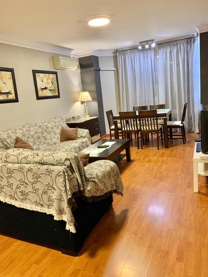 Apartamento Acogedor, Excelente Ubicacion, 10 Min Centro * Sevilla
